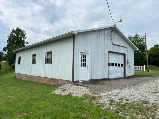 Building Photo - 2712 Rakes Rd Garage