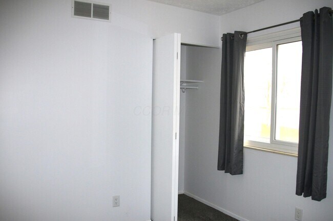 Building Photo - 3159 Alderridge Ct