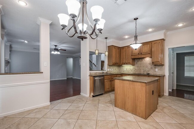 Building Photo - 4515 Tall Ridge Ct