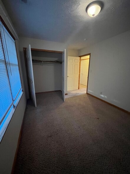 Building Photo - 2515 Franklin Turnpike