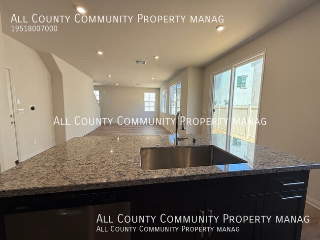 Building Photo - 26604 Ashley Rd