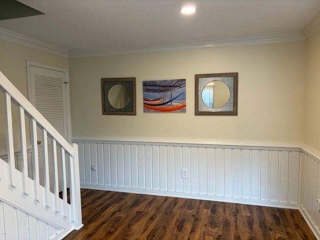 Building Photo - 2 Bedroom 2.5 Bath Home in Kitty Hawk $2150/mo