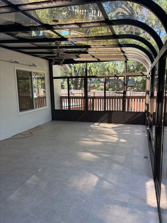 Building Photo - Stunning Ranch-Style Home in Desirable Laf...