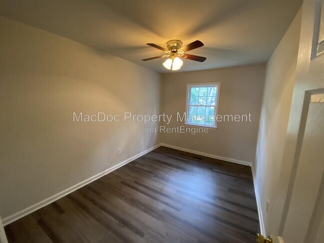 Building Photo - 130 Janney Ct