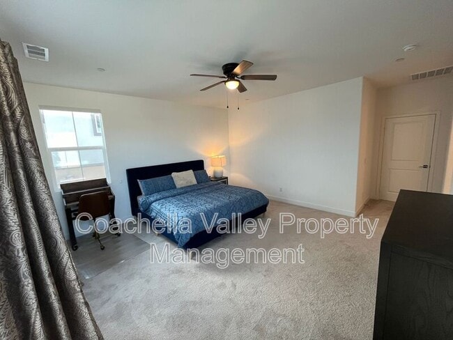 Building Photo - 76279 Cambridge Dr