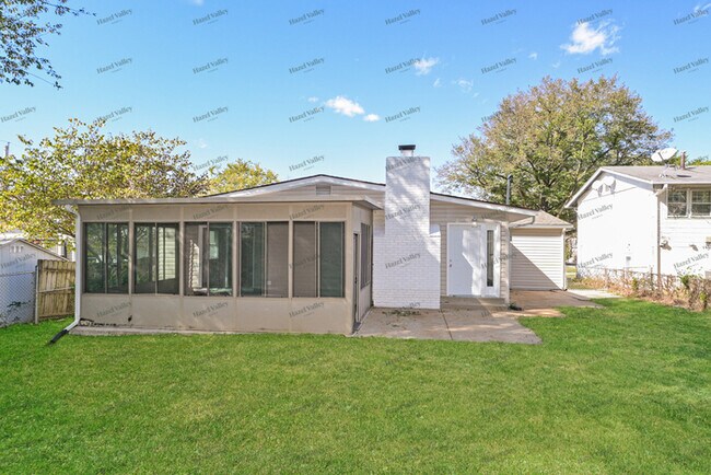 Building Photo - 4938 Tulip Tree Ln