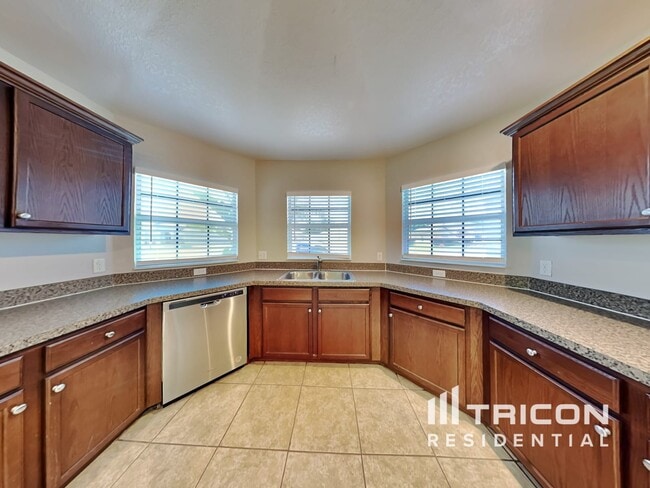 Building Photo - 1614 Taylor Landing Dr