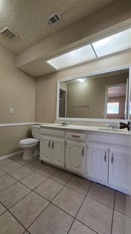 Building Photo - 2318 Glen Forest Ln