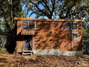 Building Photo - 6519 NW St Helens Rd