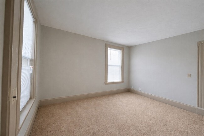 Building Photo - 95 Belgrade Ave