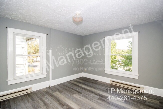 Building Photo - 54 S Portage Path