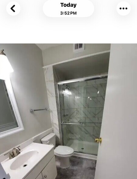 Building Photo - 401 Cooper Landing Rd