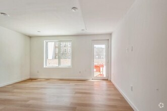 Building Photo - 401 Jackson St