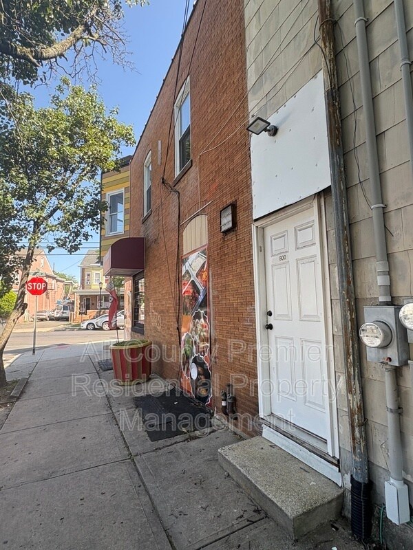 Building Photo - 1101 Hamilton Ave