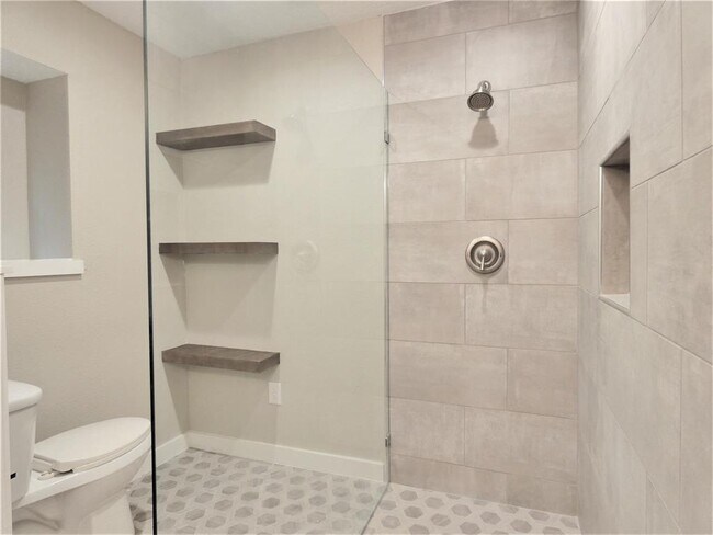 Building Photo - 7511 Renmark Ln