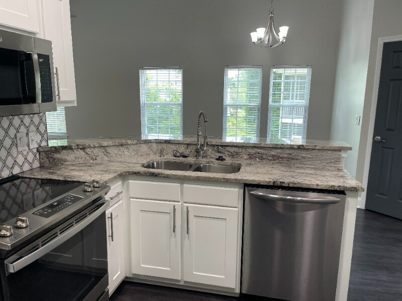 Building Photo - 5026 Belleglen Ct