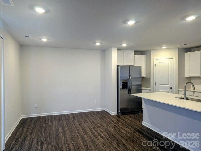 Building Photo - 107 Tallulah Ct