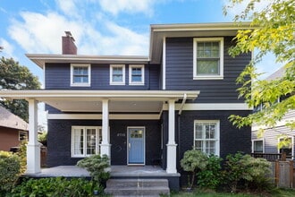 Building Photo - 2715 NE 35th Ave