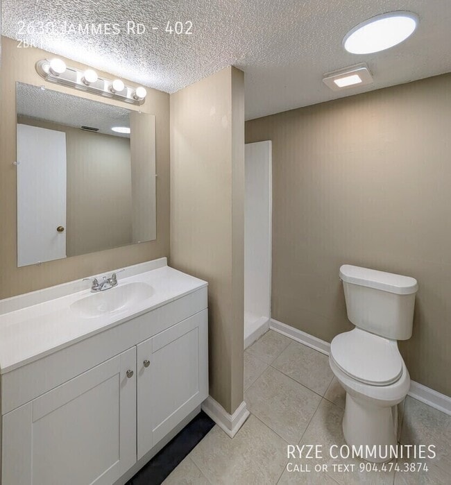 Building Photo - 2630 Jammes Rd