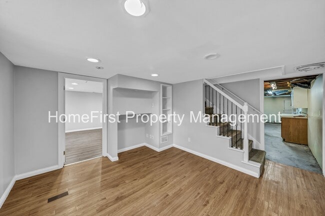 Building Photo - 122 Leimaur Dr