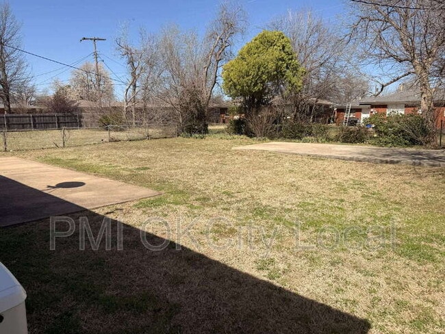 Building Photo - 3025 NW 67th St