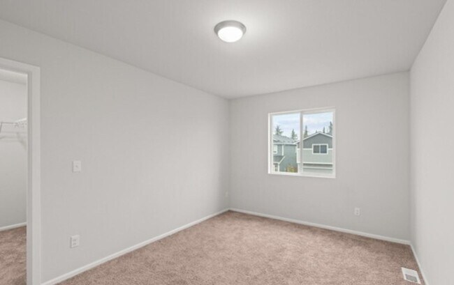 Building Photo - Like-New Amazing 4 bedroom property in Sultan, WA