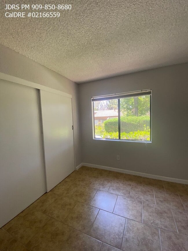 Building Photo - Diamond Bar 2 Bedroom Condo