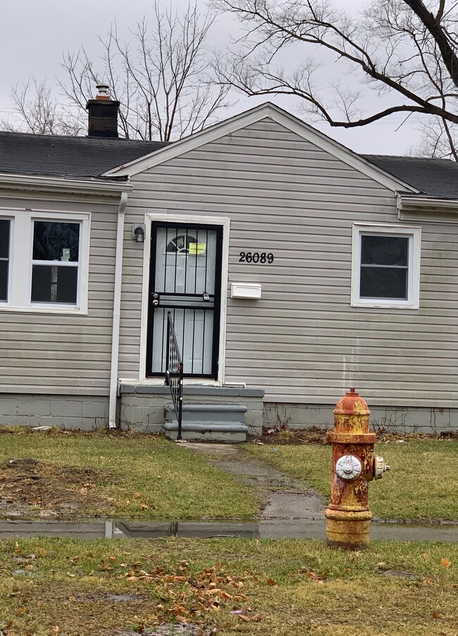 Building Photo - 26089 Lehigh St