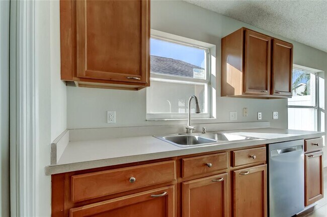 Building Photo - 13431 White Elk Loop