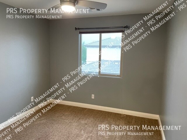 Building Photo - 1371 S Chaparral Blvd