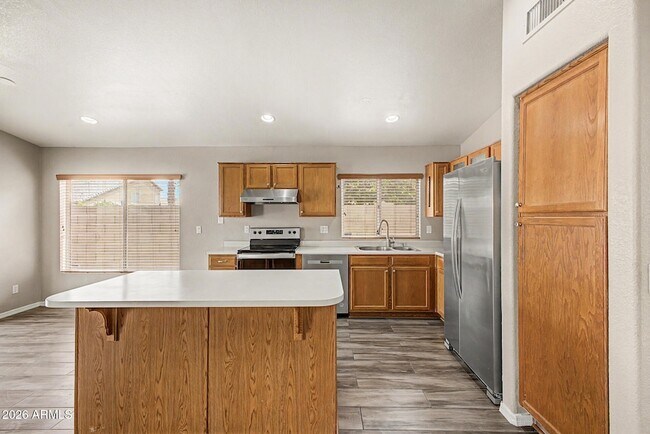 Building Photo - 308 W Liberty Ln