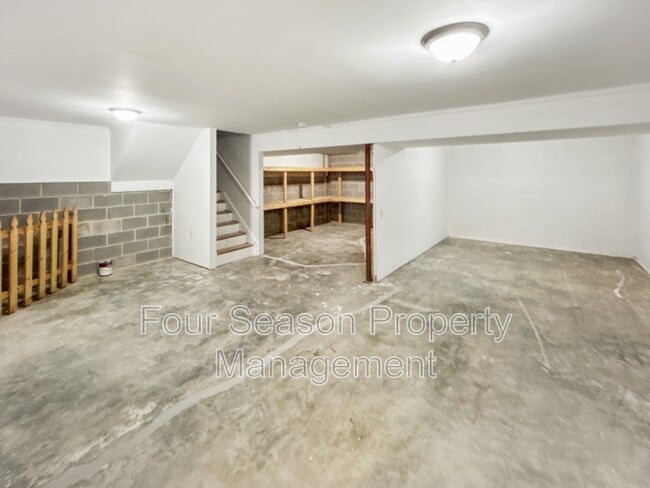 Building Photo - 1819 Elizabeth Ct