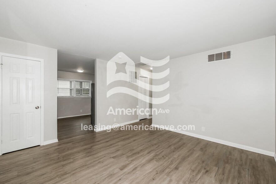 Building Photo - 1336 Burdsal Pkwy