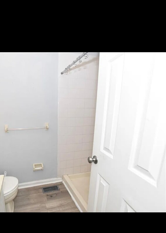 Building Photo - 5661 Campus Dr