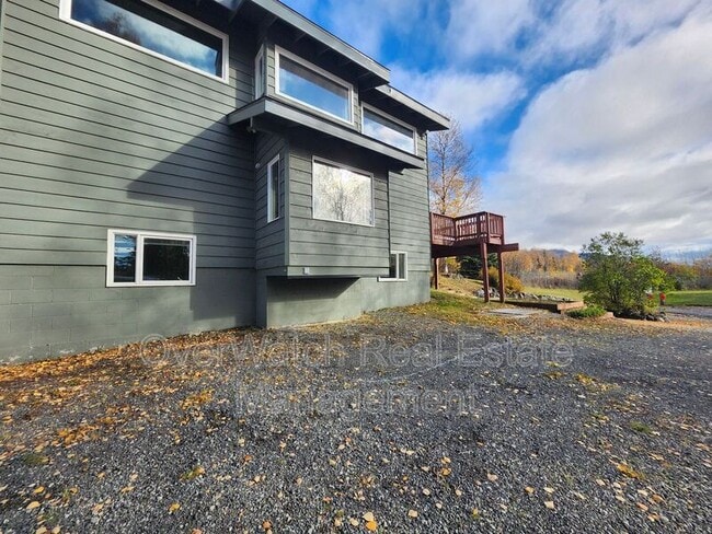Building Photo - 2435 Clements Dr