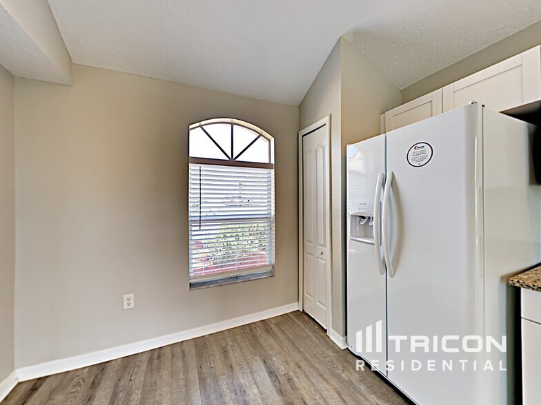 Building Photo - 7613 Merchantville Cir