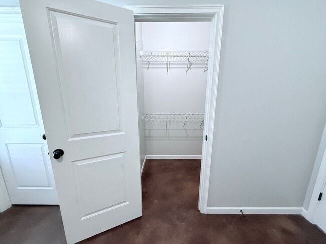 Building Photo - 103 Private Rd 4017