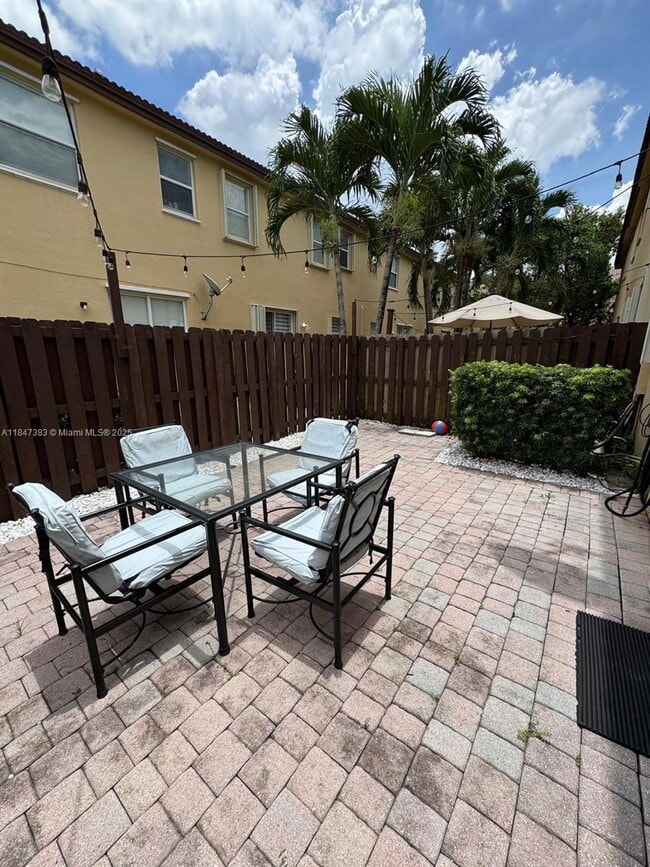 Building Photo - 8795 NW 112th Path