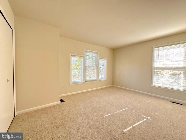 Building Photo - 12214 Dapple Gray Ct