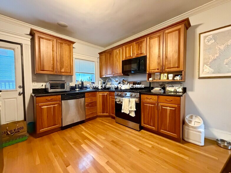 Building Photo - 3 Grimes St