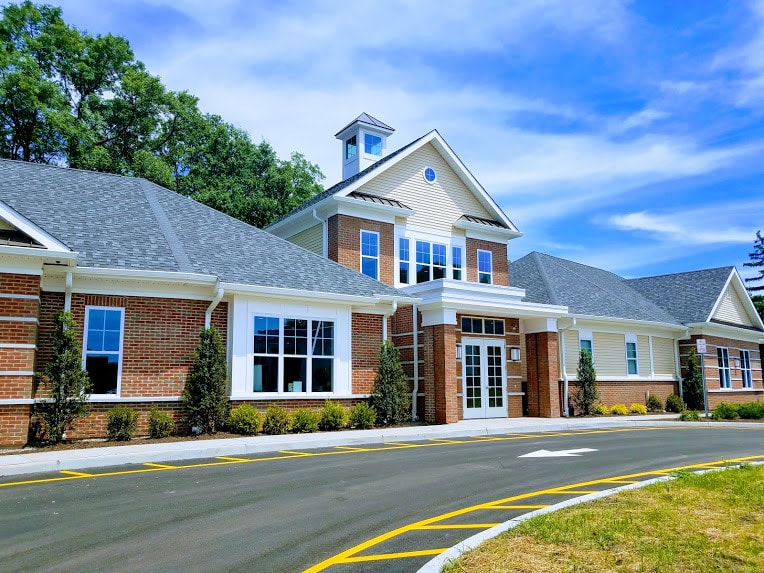 The Crossings at One 100 Tulip Dr Fords NJ 08863 Apartment Finder