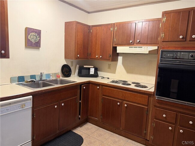 Building Photo - 380 NY-38