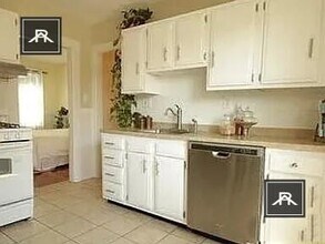 Building Photo - 3 bedroom in Brighton MA 02135