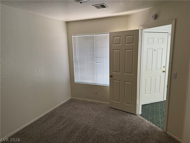 Building Photo - 3838 Terrazzo Ave