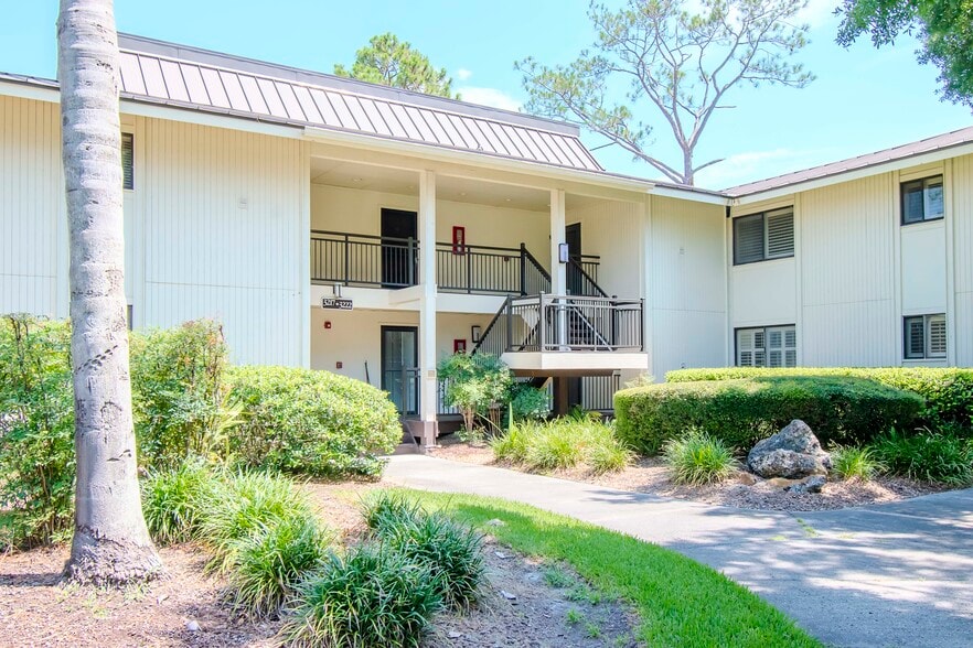 Building Photo - 29147 Bay Hollow Dr