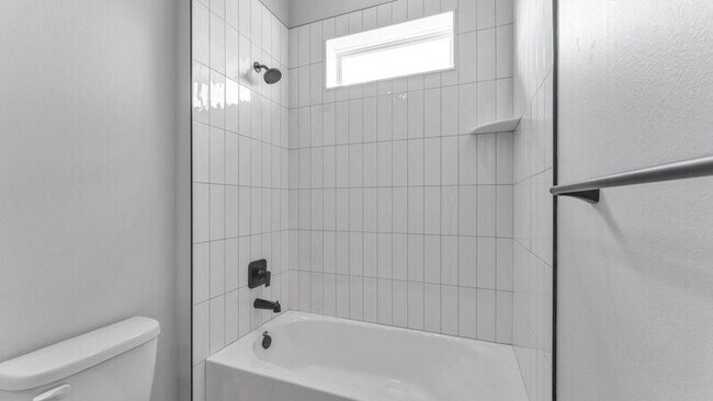 Building Photo - 1155 Windjammer Dr