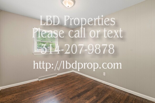 Building Photo - 490 St Marie St