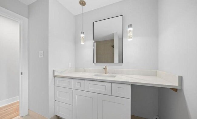 Building Photo - 4113 Telegraph Rd