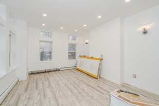 Building Photo - 384 Lafayette Ave