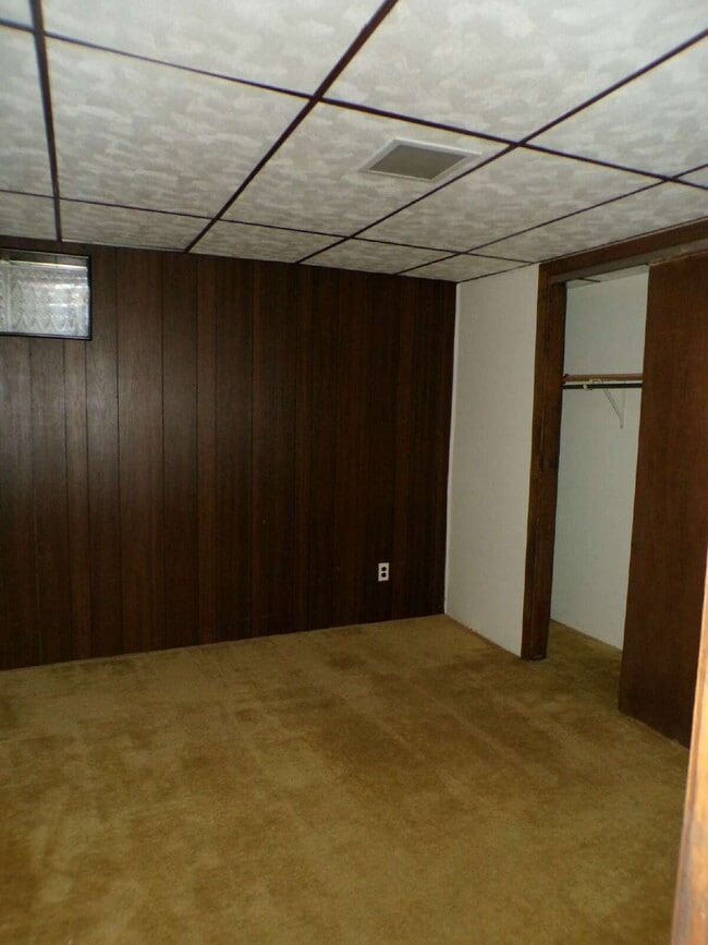 Building Photo - 2714 S Xanadu Way